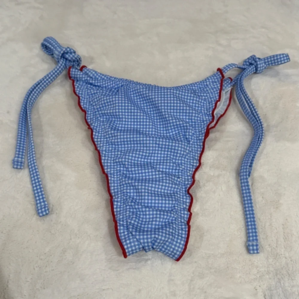 Frankies Bikinis new without